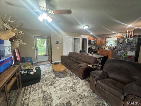Tiny photo for 904 N 5th Street, Elsberry, MO 63343 (MLS # 25065729)
