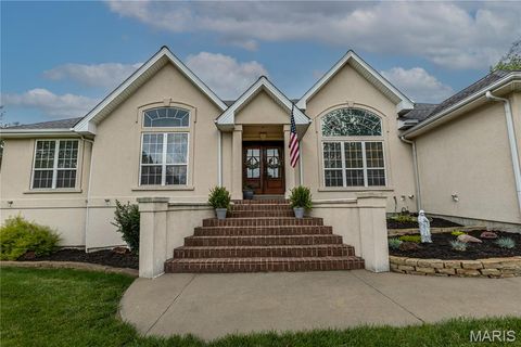 Tiny photo for 1714 Greenbrier Street, Cape Girardeau, MO 63701 (MLS # 26029983)