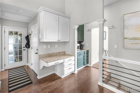 Tiny photo for 1714 Greenbrier Street, Cape Girardeau, MO 63701 (MLS # 26029983)