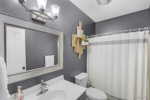 Tiny photo for 1714 Greenbrier Street, Cape Girardeau, MO 63701 (MLS # 26029983)