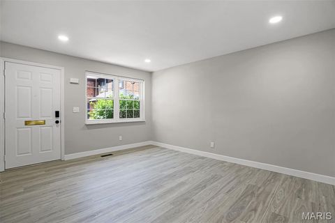 Tiny photo for 7965 Royal Arms Court, St Louis, MO 63123 (MLS # 26030386)