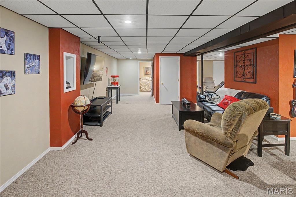 Hillcrest Manor - Residential