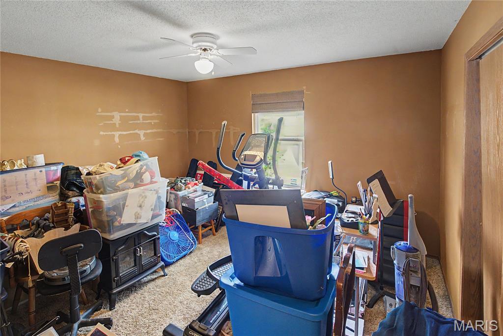 Hillcrest Manor - Residential