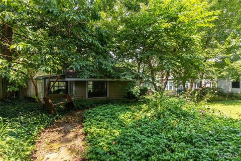Tiny photo for 716 Clark Avenue, Webster Groves, MO 63119 (MLS # 21052716)