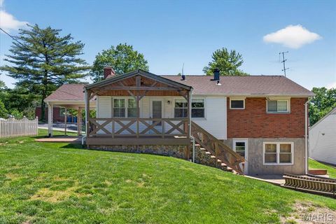 Tiny photo for 9909 Chantenay Drive, St Louis, MO 63123 (MLS # 26029936)