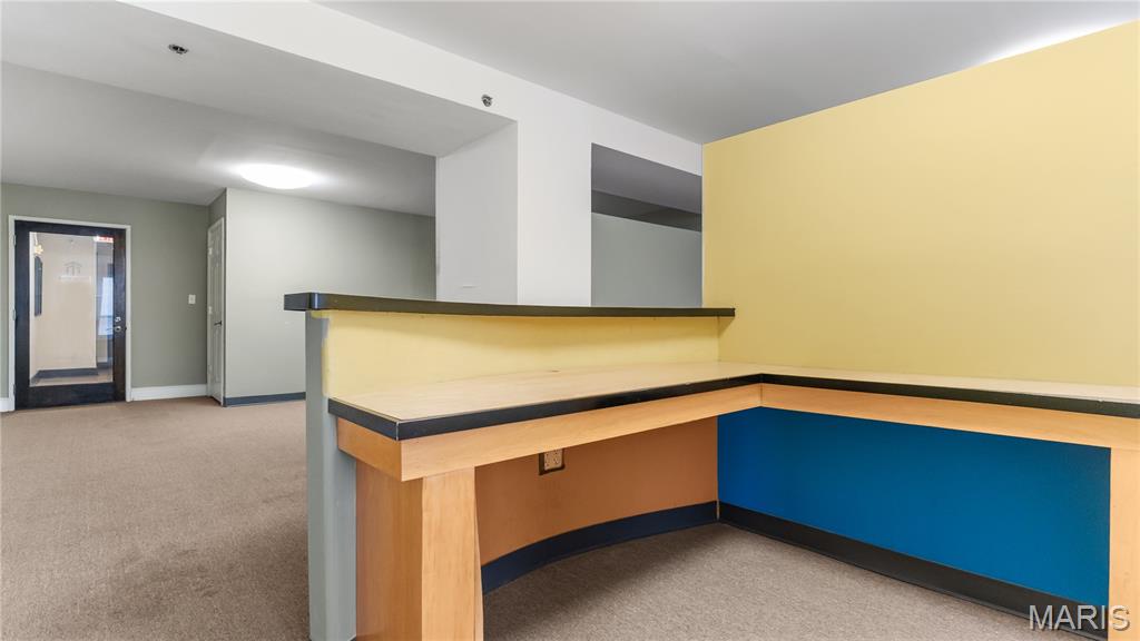 Blue City Condominiums - Commercial Lease