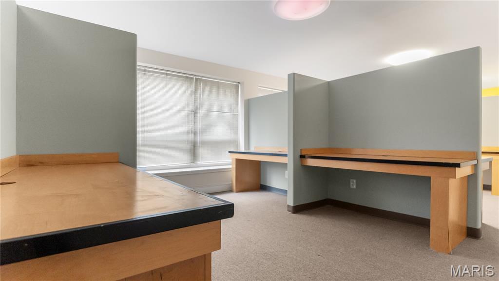 Blue City Condominiums - Commercial Lease