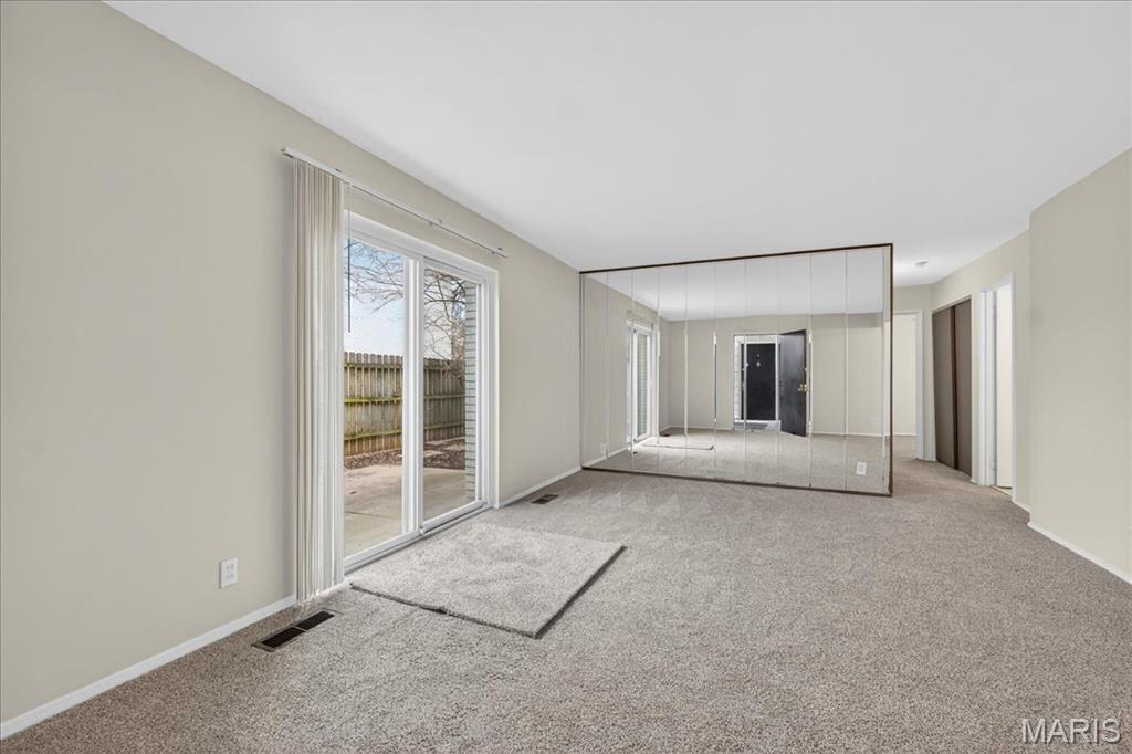 Willow Brook Condo - Residential