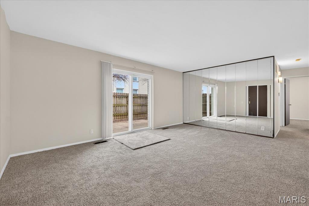 Willow Brook Condo - Residential