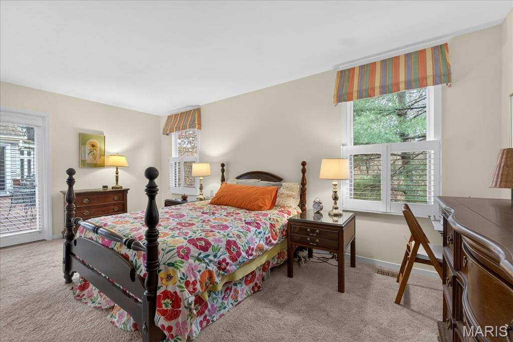 Clarkson Woods 1 - Residential