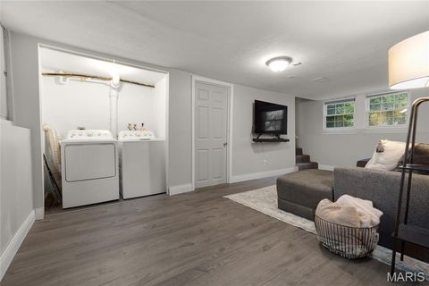 Tiny photo for 1133 N Harrison Avenue, Kirkwood, MO 63122 (MLS # 25056670)