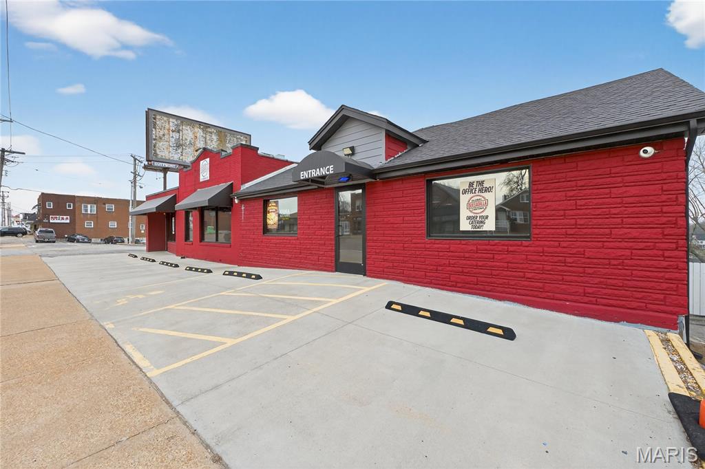 Gravois City Limits Park - Commercial Lease