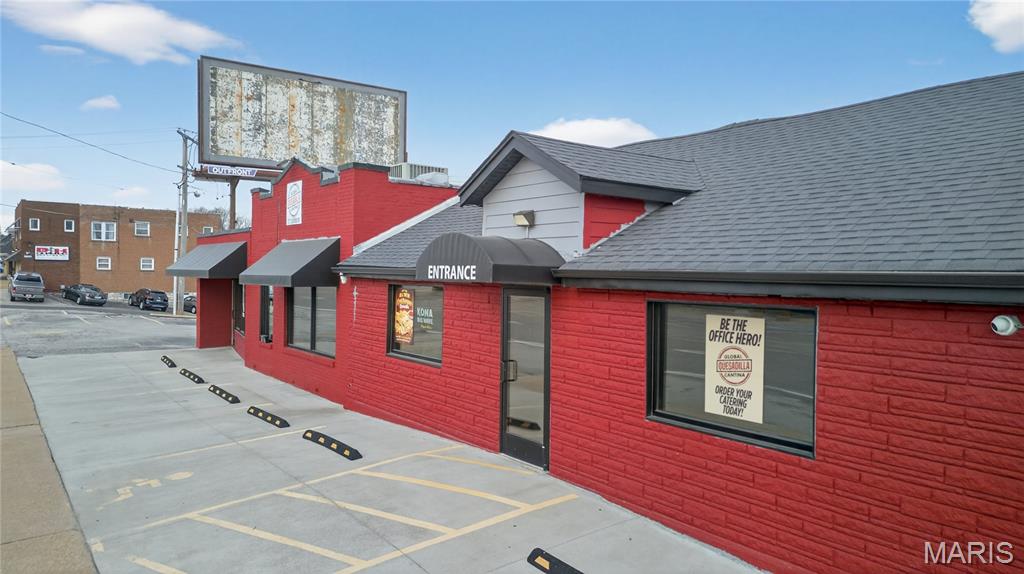 Gravois City Limits Park - Commercial Lease