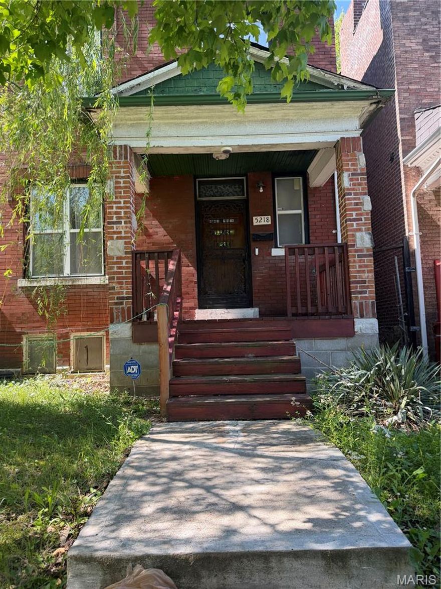 5218 Lotus Ave in St. Louis is a great opportunity for an investor or buyer looking for their next project. This home was previously used as a rental property and has the potential to be income-producing again with the right finishing touches. Several projects have already started and just need to be wrapped, making this a great chance to add value and build equity. Property is being sold as-is. Cash or conventional financing only. Prequalification letter or proof funds is required prior to all showings. Additional photos can be provided upon request.