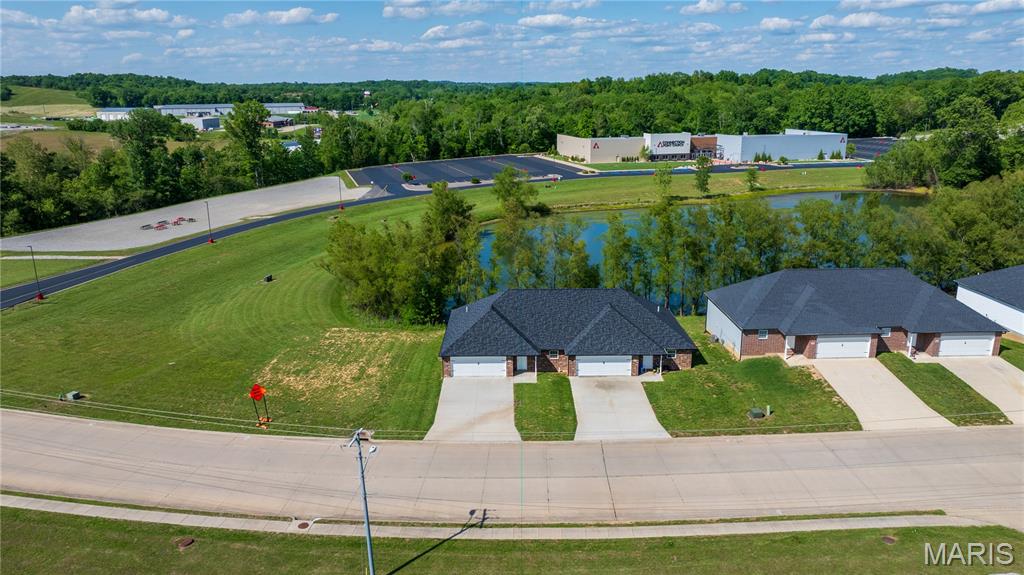 Nine Oaks First Sub - Residential Income
