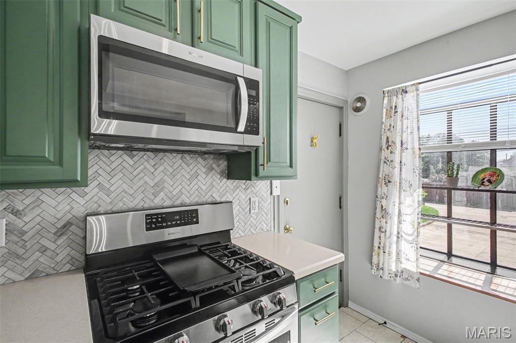 Jamieson Place Condos - Residential