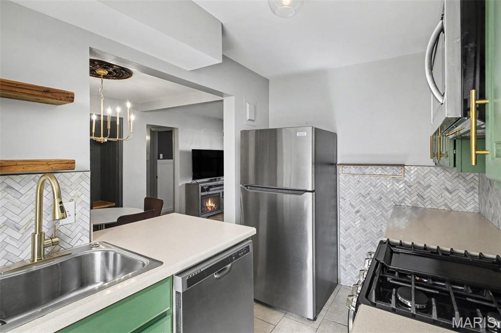 Jamieson Place Condos - Residential
