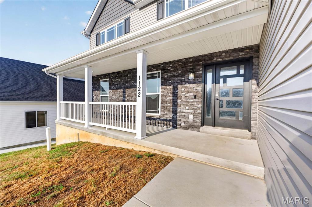 1122 Daltons Way