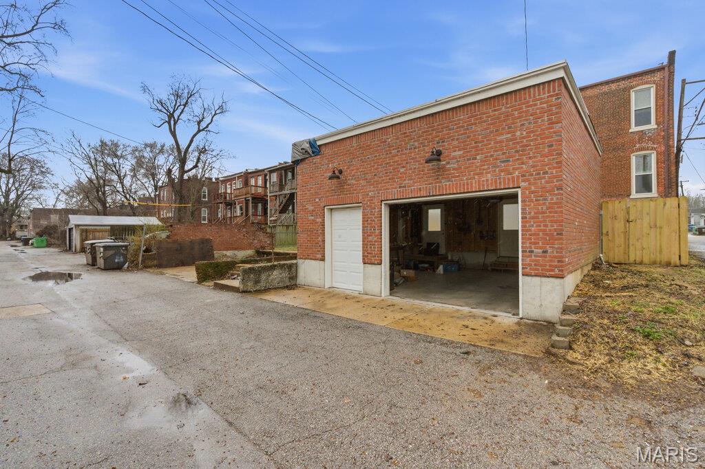 Seconds City Sub - Residential