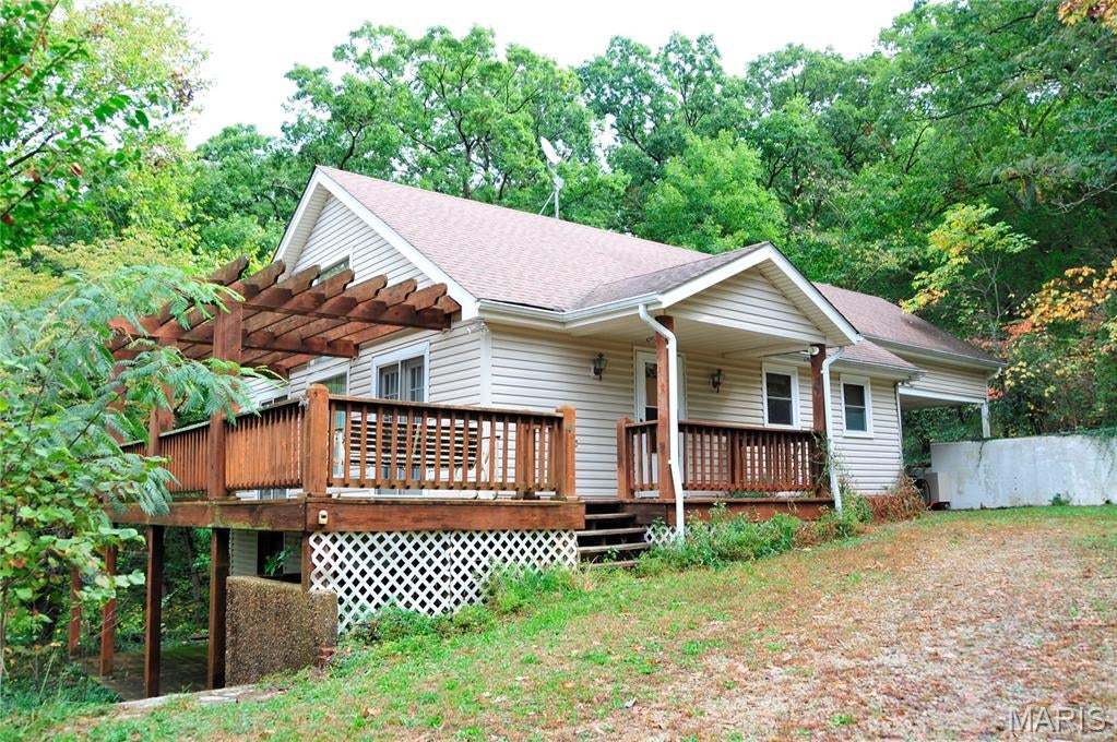 Photo of 1768 E Forest Lane, Owensville, MO 65066 (MLS # 26066327)