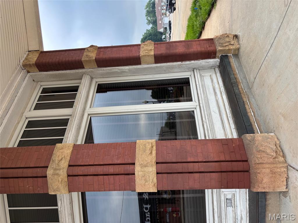 none - Commercial Sale