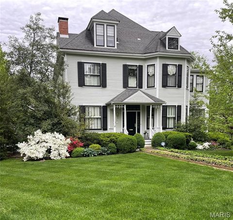 Tiny photo for 156 Gray Avenue, Webster Groves, MO 63119 (MLS # 25009847)