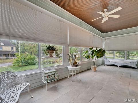 Tiny photo for 156 Gray Avenue, Webster Groves, MO 63119 (MLS # 25009847)