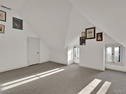 Tiny photo for 156 Gray Avenue, Webster Groves, MO 63119 (MLS # 25009847)