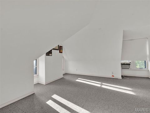 Tiny photo for 156 Gray Avenue, Webster Groves, MO 63119 (MLS # 25009847)