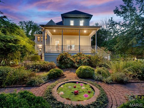 Tiny photo for 156 Gray Avenue, Webster Groves, MO 63119 (MLS # 25009847)