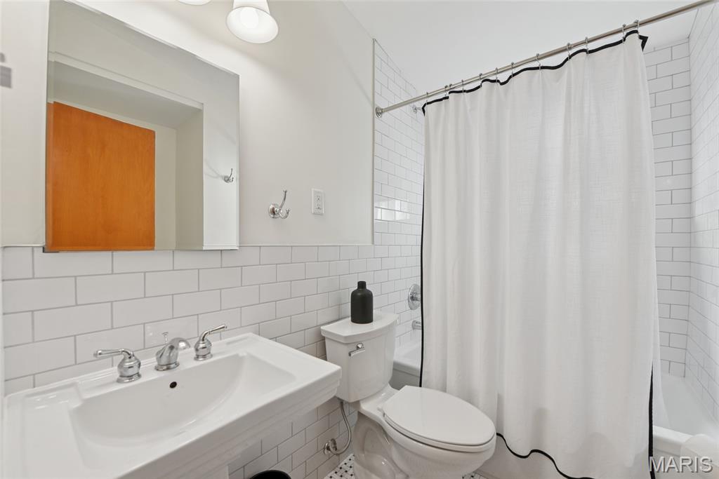 Ridgewood 4 - Residential