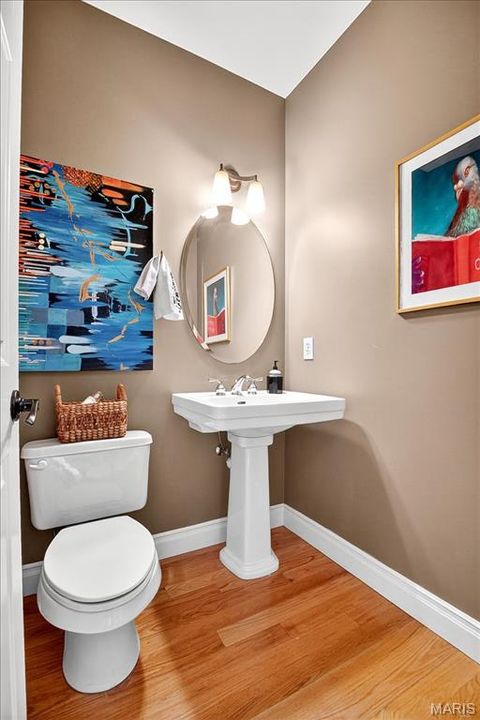 Tiny photo for 417 S Geyer Road #2, Kirkwood, MO 63122 (MLS # 25069381)