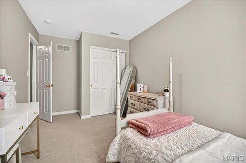 Tiny photo for 417 S Geyer Road #2, Kirkwood, MO 63122 (MLS # 25069381)