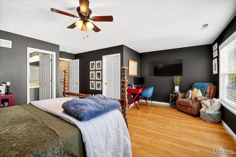 Tiny photo for 417 S Geyer Road #2, Kirkwood, MO 63122 (MLS # 25069381)