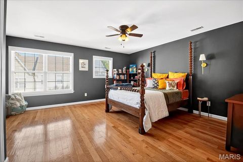 Tiny photo for 417 S Geyer Road #2, Kirkwood, MO 63122 (MLS # 25069381)