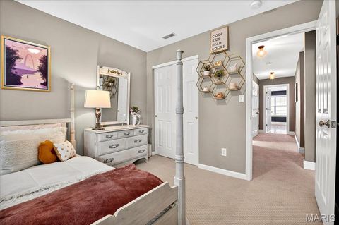 Tiny photo for 417 S Geyer Road #2, Kirkwood, MO 63122 (MLS # 25069381)