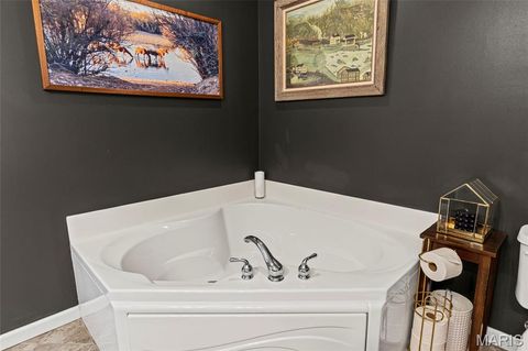 Tiny photo for 417 S Geyer Road #2, Kirkwood, MO 63122 (MLS # 25069381)