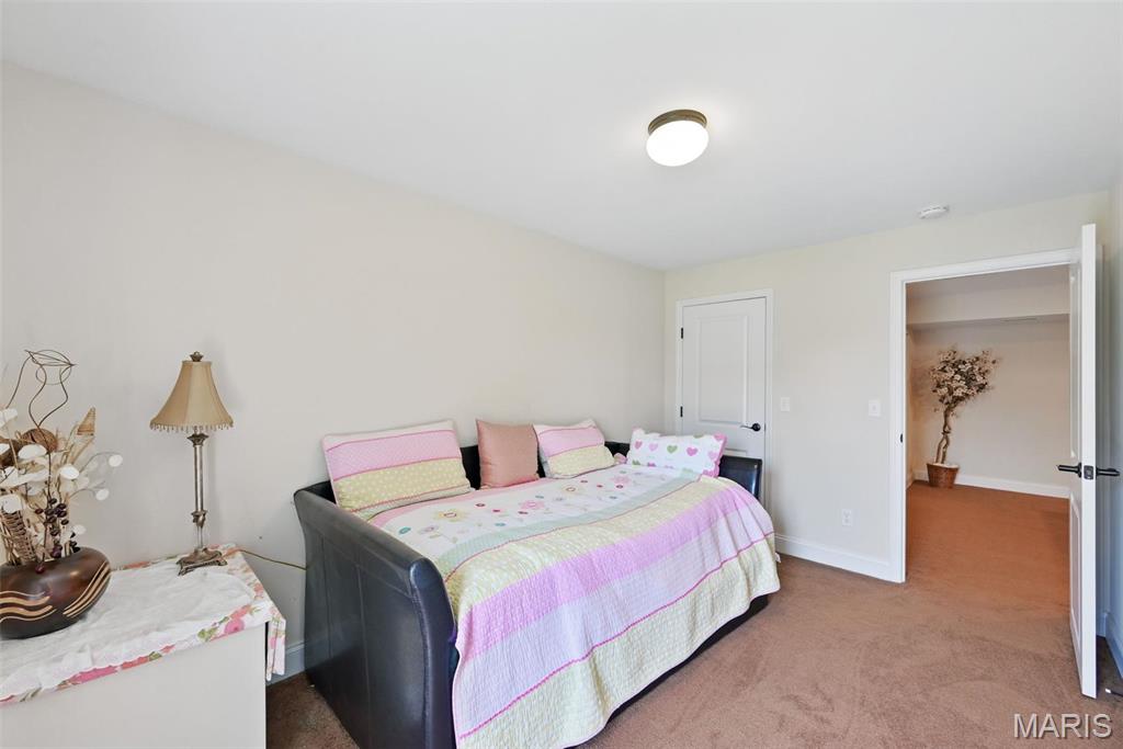 O'Fallon, Missouri 63366, United States, 6 Bedrooms Bedrooms, ,5 BathroomsBathrooms,Residential,Active,115812