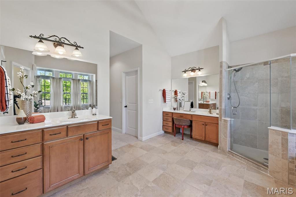 O'Fallon, Missouri 63366, United States, 6 Bedrooms Bedrooms, ,5 BathroomsBathrooms,Residential,Active,115812