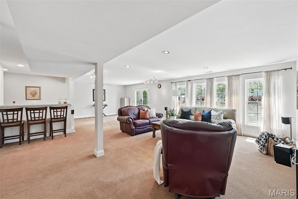 O'Fallon, Missouri 63366, United States, 6 Bedrooms Bedrooms, ,5 BathroomsBathrooms,Residential,Active,115812