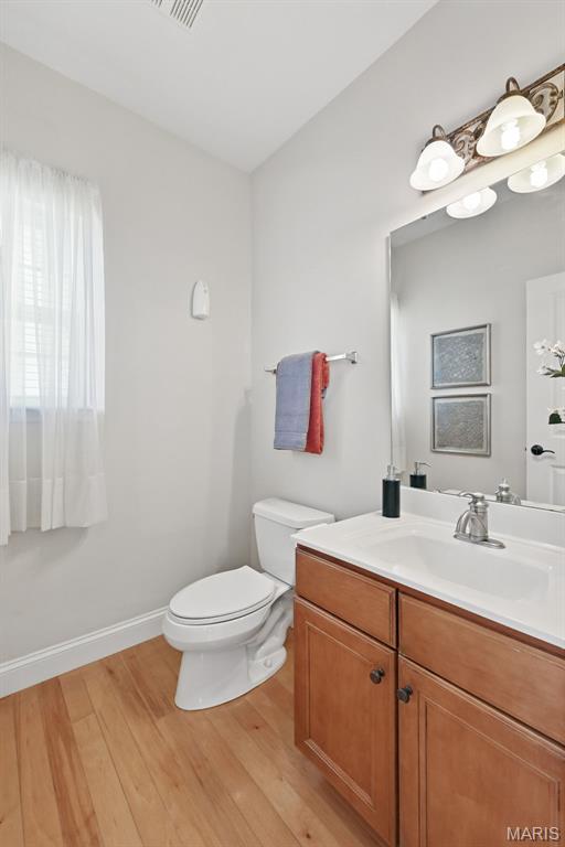 O'Fallon, Missouri 63366, United States, 6 Bedrooms Bedrooms, ,5 BathroomsBathrooms,Residential,Active,115812