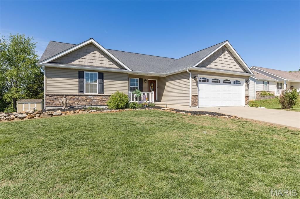 Photo of 407 N Haven Drive, Farmington, MO 63640 (MLS # 26026761)