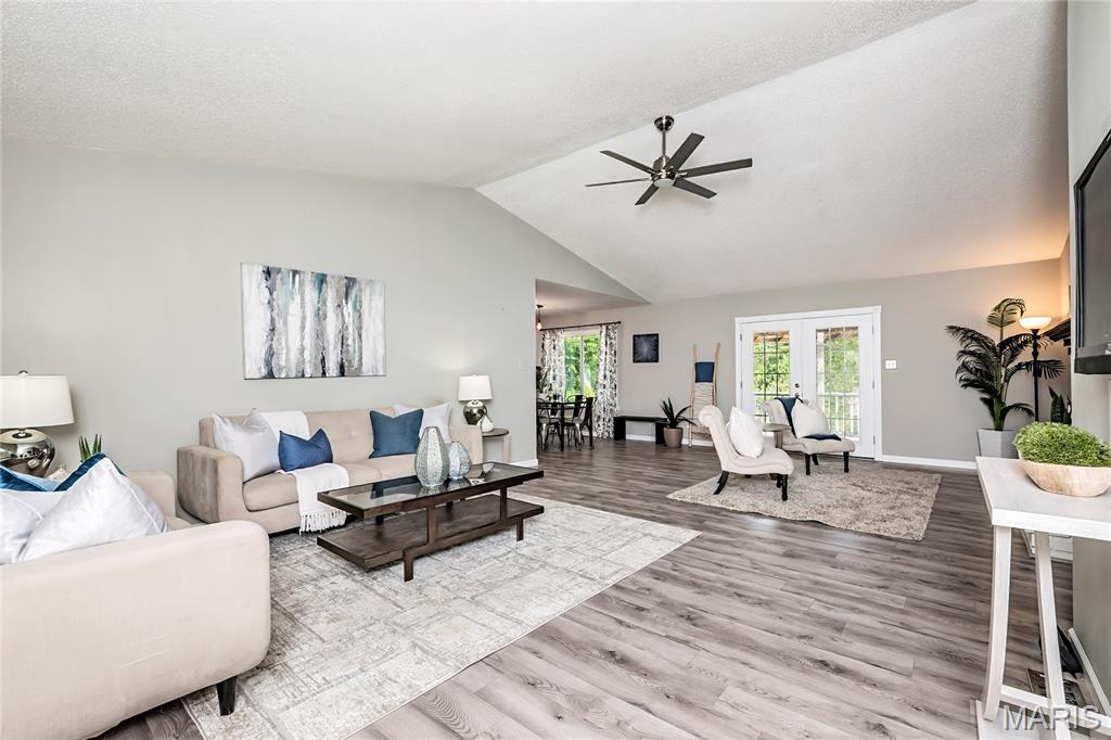 2117 Del Rio Drive