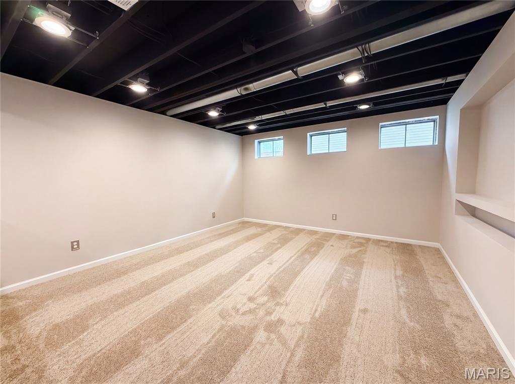 Old Jamestown Forest - Residential