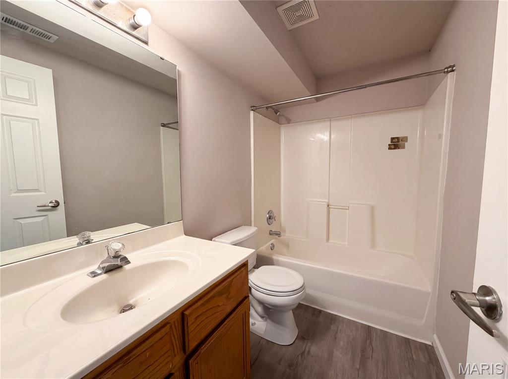 Old Jamestown Forest - Residential