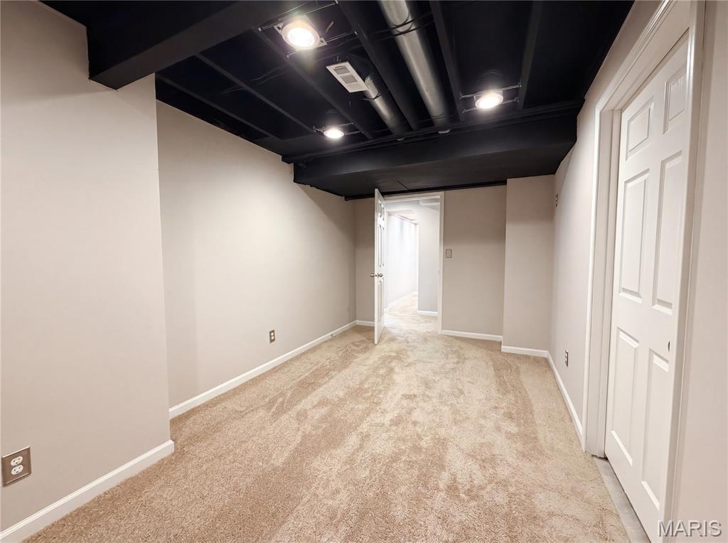 Old Jamestown Forest - Residential