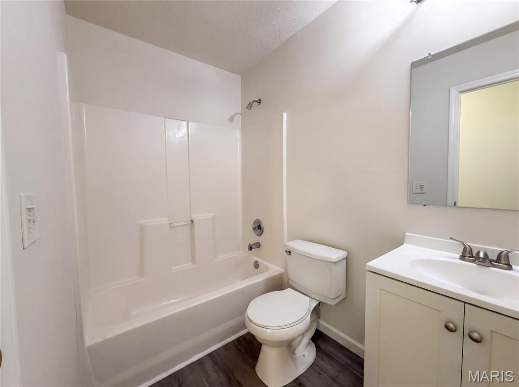 Old Jamestown Forest - Residential