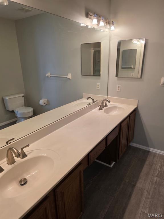 Autumn Lakes Condo Eight - Residential