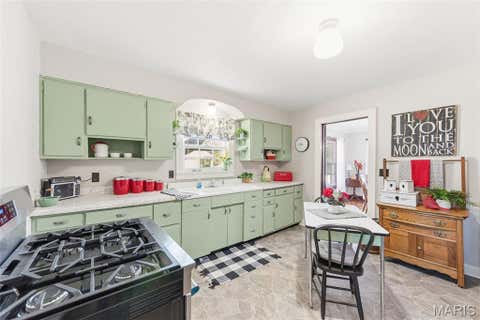 Tiny photo for 306 E Main Street, Bowling Green, MO 63334 (MLS # 26038273)