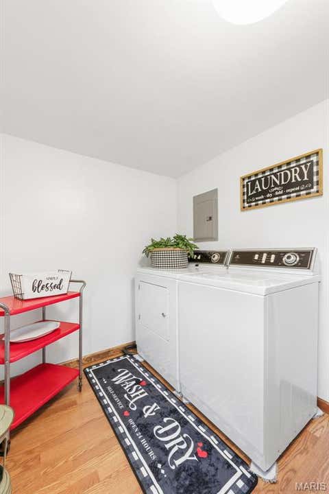 Tiny photo for 306 E Main Street, Bowling Green, MO 63334 (MLS # 26038273)